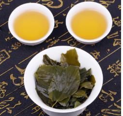 老公老早將普洱茶送人,是因為他特愛這種 特產茶 ,口味香濃