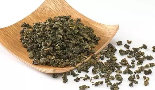 過完年大魚大肉先停停,你的身體需降火 老年 中年 青年要降的還不一樣呢